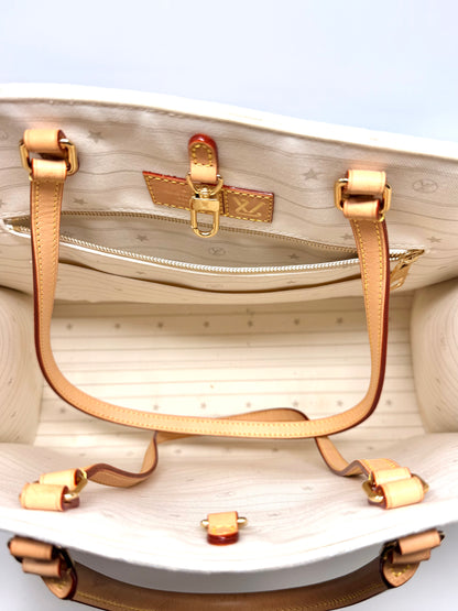 OnTheGo GM Miami Jacquard Tote Beige - Louis Vuitton