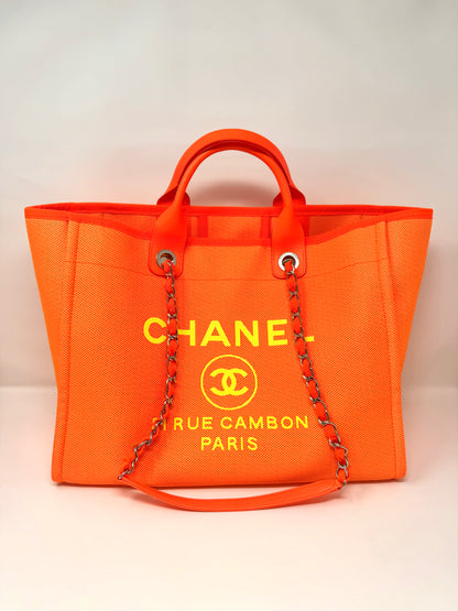 Deauville Tote Orange - Chanel
