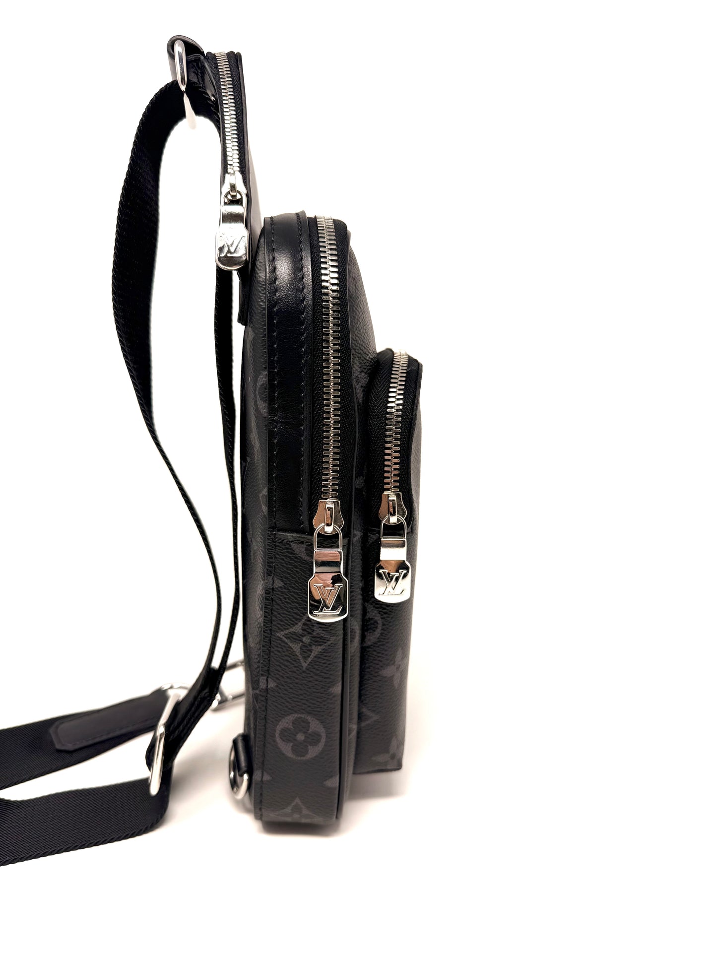 Avenue Slingbag PM Monogram Eclipse - Louis Vuitton