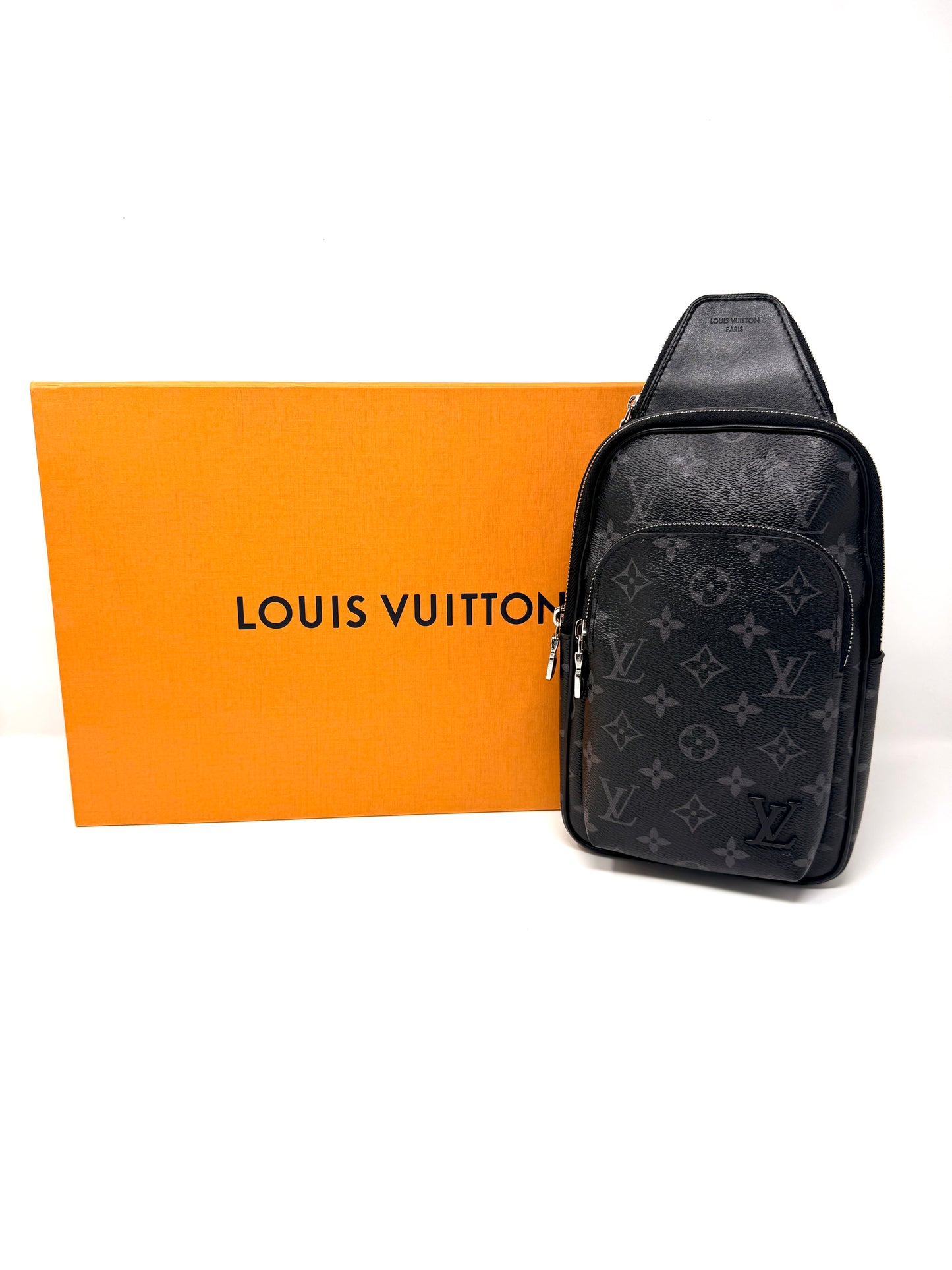 Avenue Slingbag PM Monogram Eclipse - Louis Vuitton