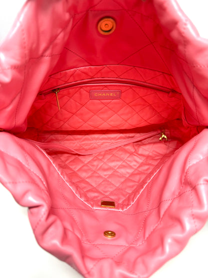 Large 22 Hobo Bag Pink Leather - Chanel