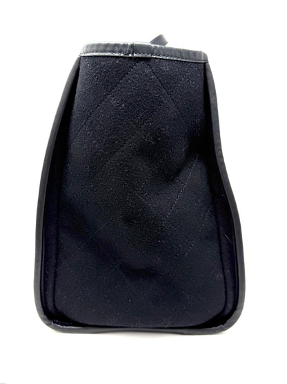 Large Deauville Wool Felt Tote White/Black - Chanel