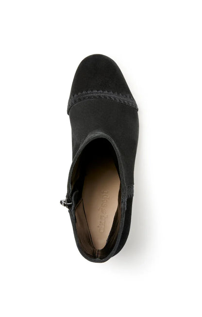 Peyton Crochet Suede Boot Black - Cinq à Sept