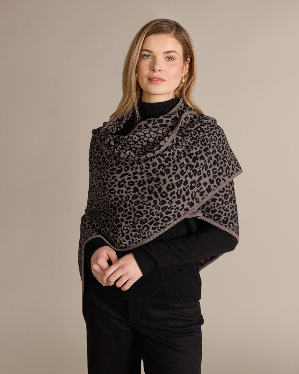 Merino Romy Leopard Triangle Wrap Cremini - Alashan