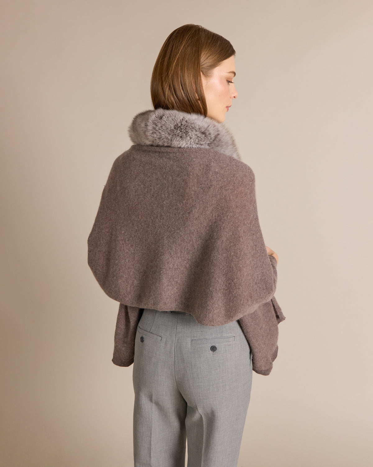 Cashmere Meryl Fox Trim Wrap Portobello - Alashan