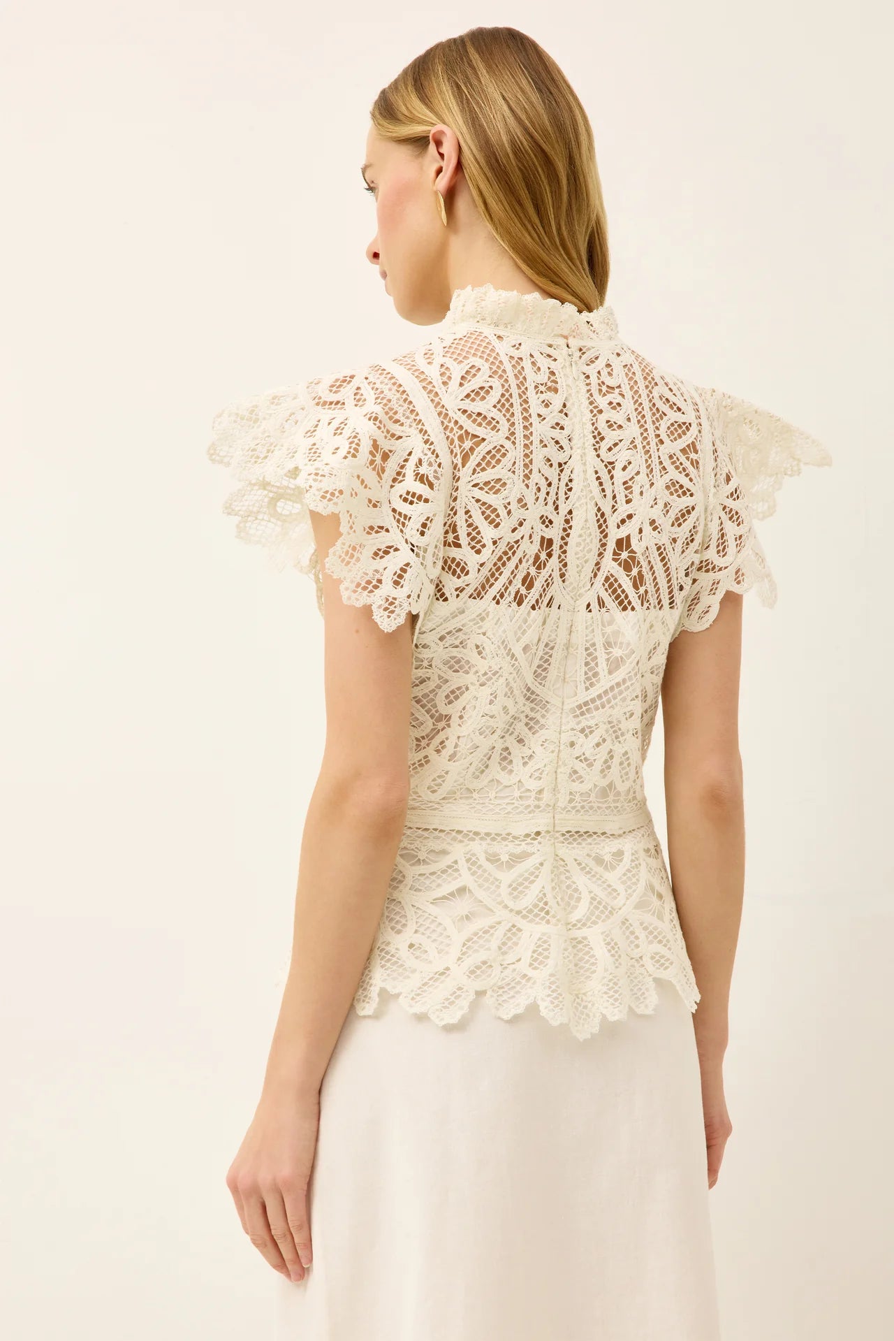 Genessa Top Egret - Marie Oliver
