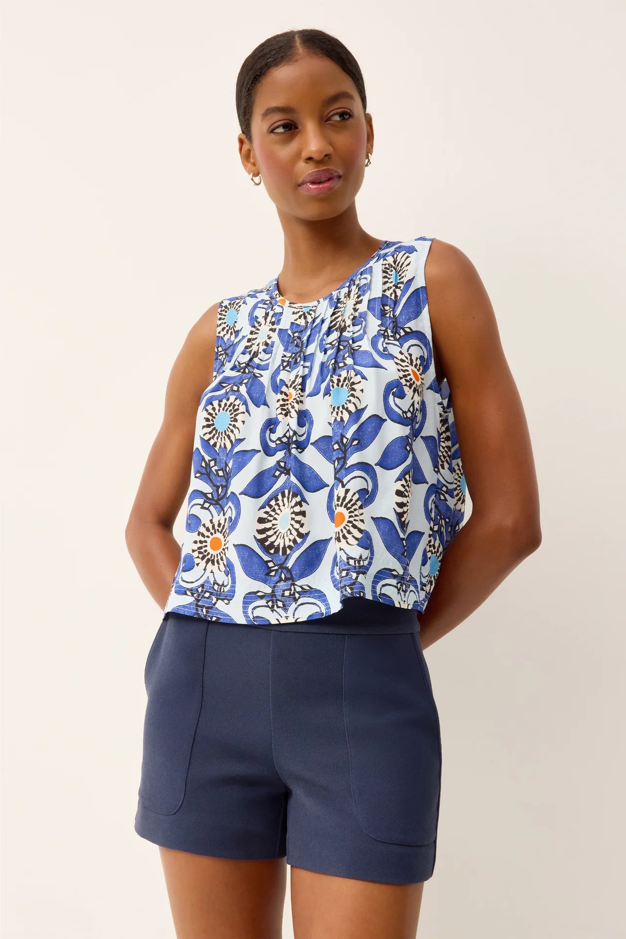 Mia Short Naval - Marie Oliver