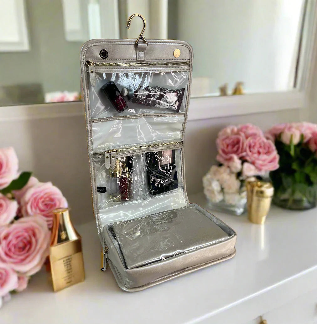 Classic Toiletry Case Pearl Quilted - PurseN