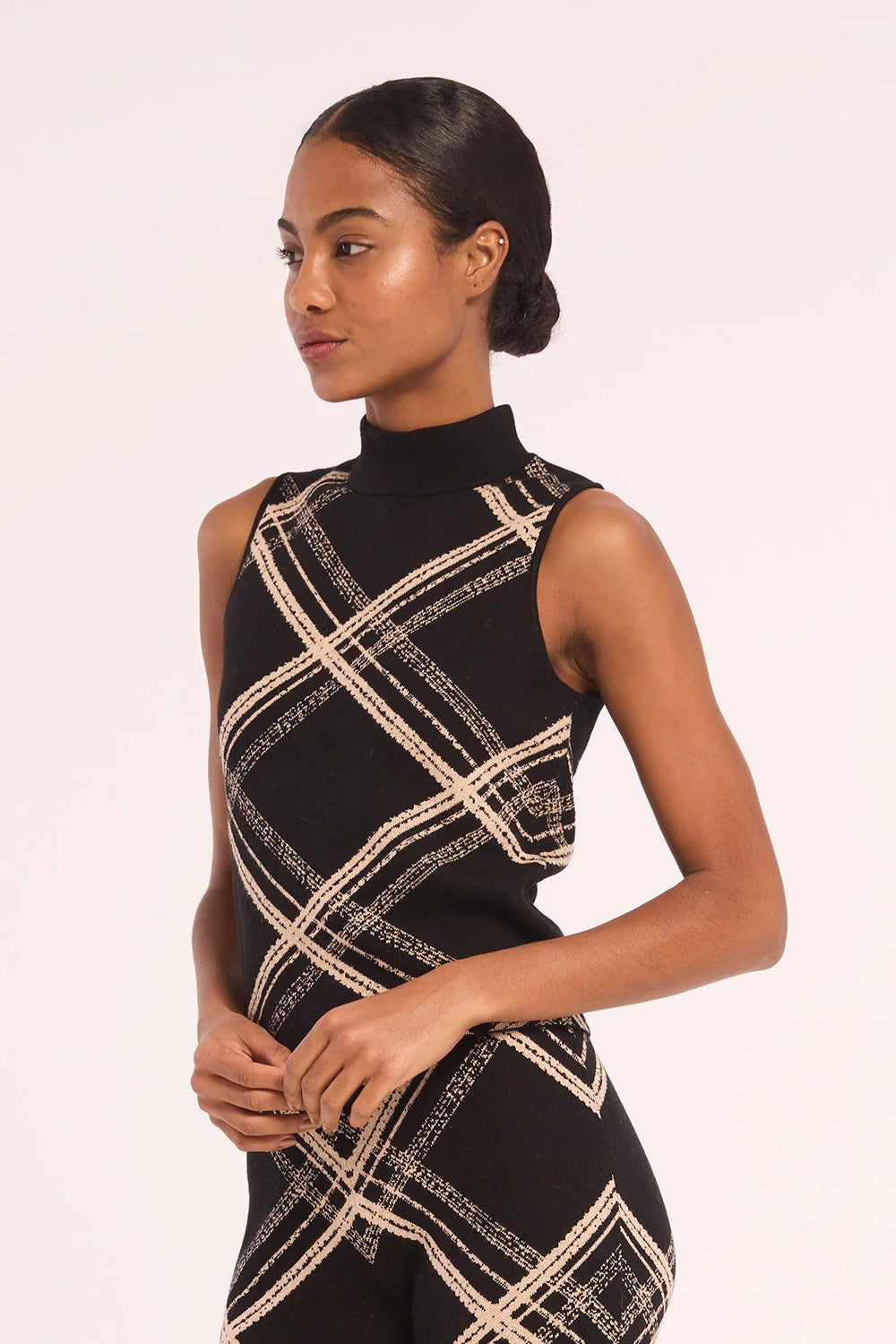 Nell Top Plaid Jacquard Knit - MISA