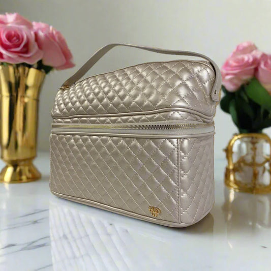 Stylist Travel Bag Pearl Quilted - PurseN