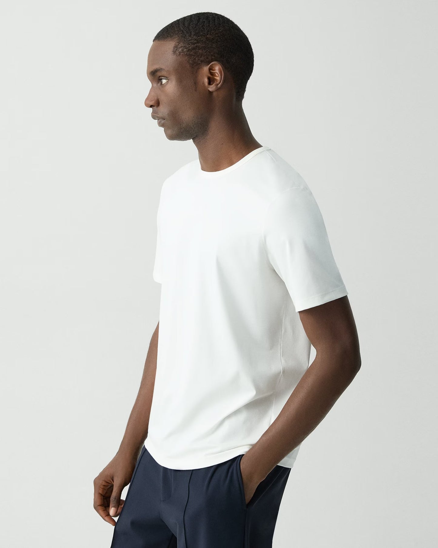 Crewneck Tee Perform Jersey White - Theory Men