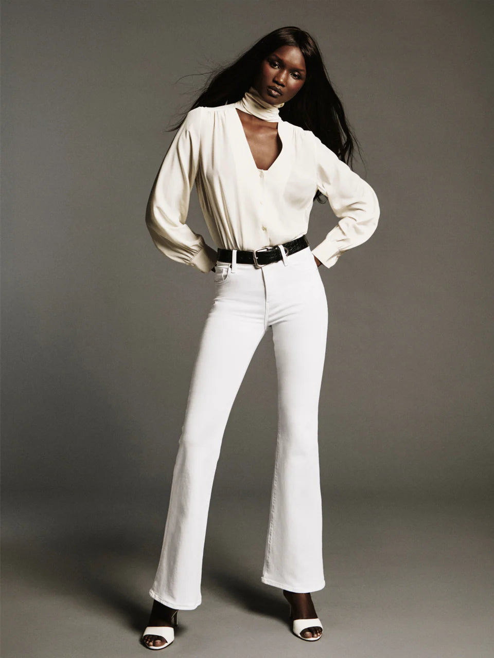 The Icon Long White - Frame