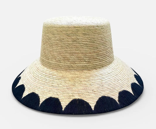Ruta Bucket Hat Black - Chisme Lifestyle