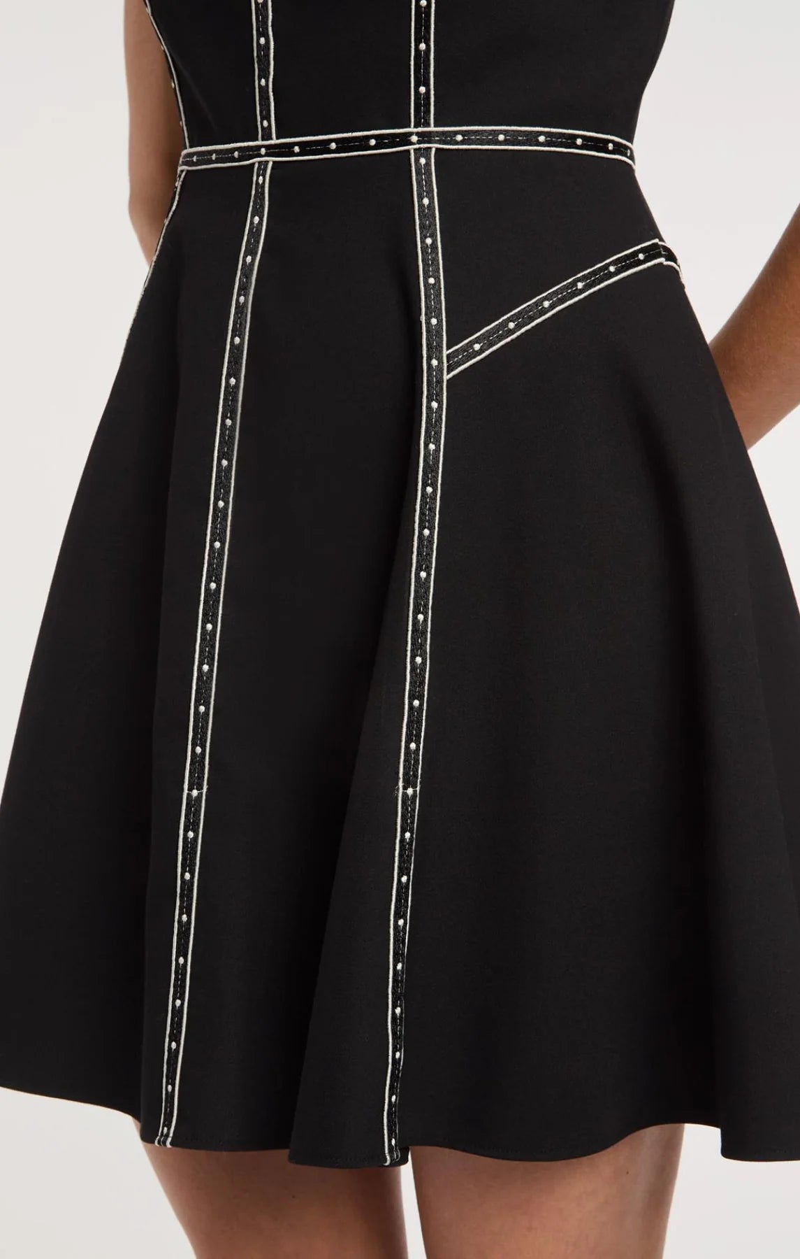 Ribbon Embellished Jelena Dress Black/Ivory - Cinq à Sept