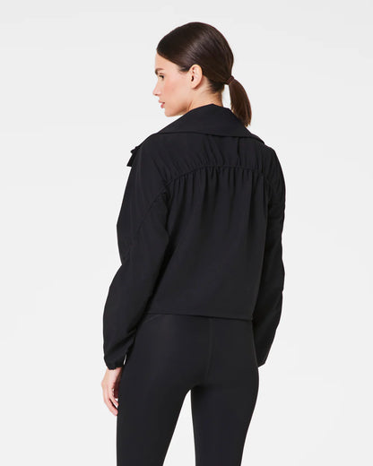 On The Move Cinched Jacket Very Black - SPANX