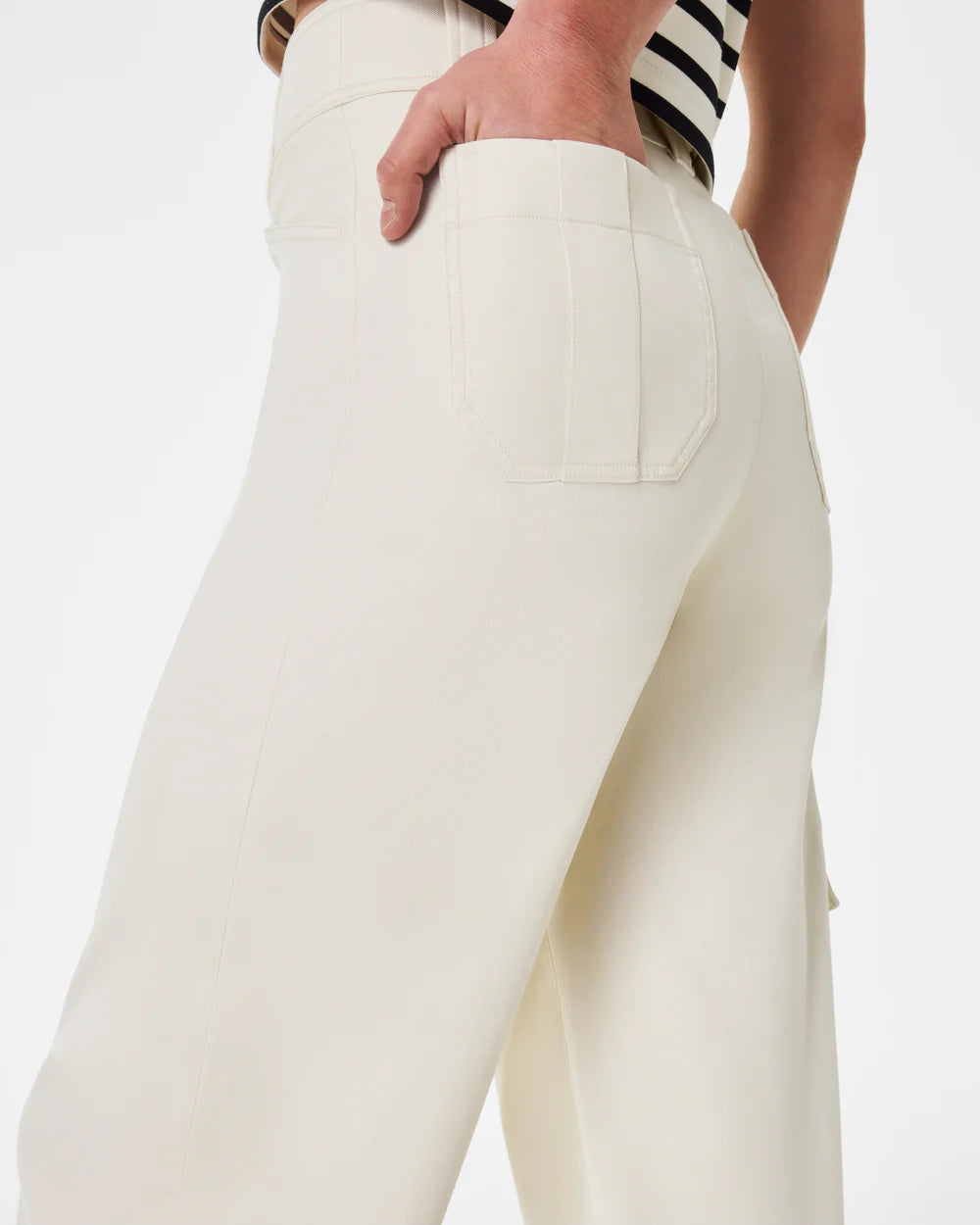 Stretch Twill Cropped Cargo Pant Eggshell - SPANX