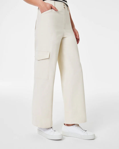 Stretch Twill Cropped Cargo Pant Eggshell - SPANX