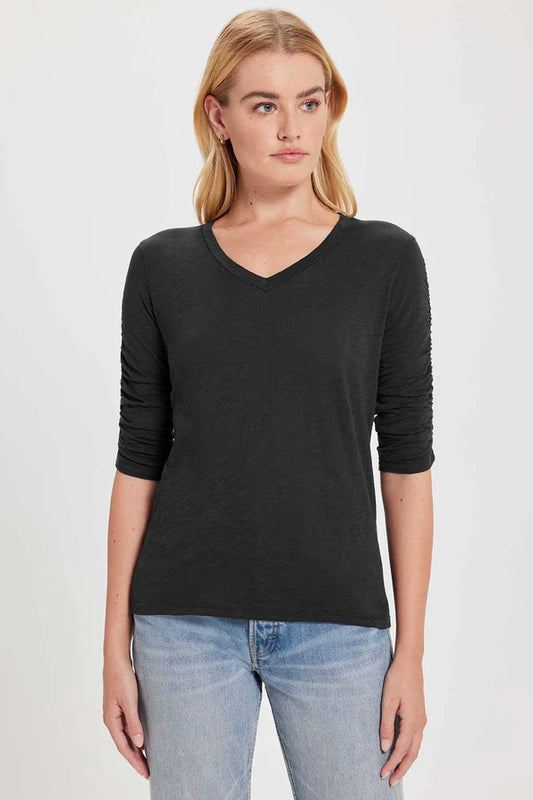 Joni Tee Black - Goldie Lewinter