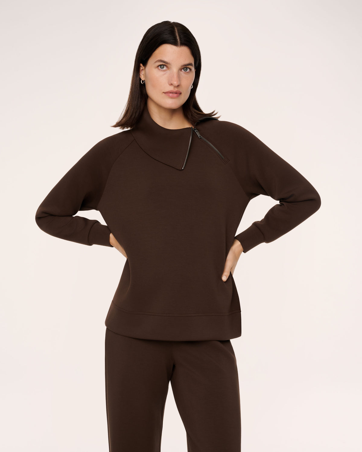 Airessentials Side Zip Tunic Umber Root - SPANX