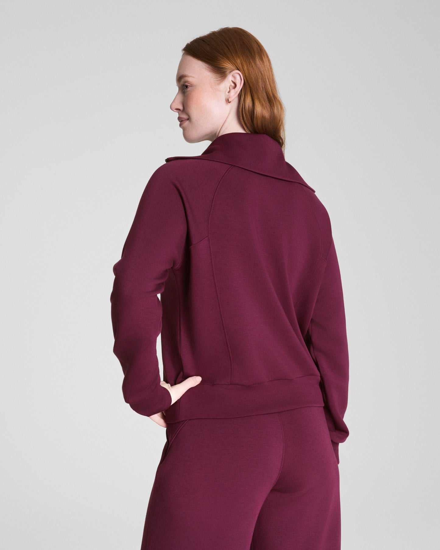 Airessentials Half Zip Plum Berry - SPANX