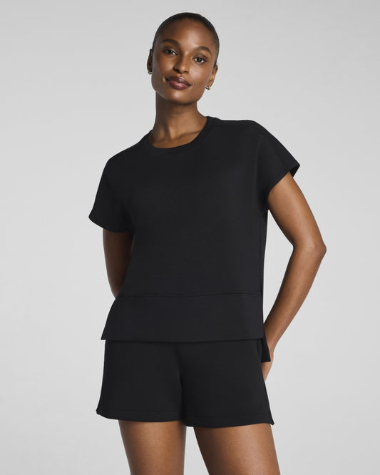 Airessentials Crewneck Tee Very Black - SPANX